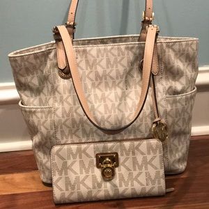 Michael Kors Handbag and Wallet